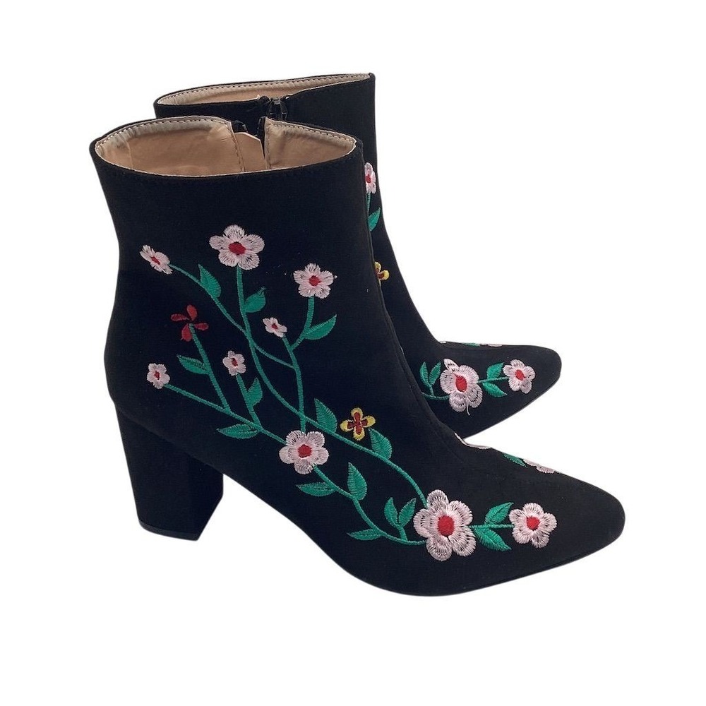 Chase + Chloe Women's Black Floral Embroidered Ankle‎ Boots Size 9
